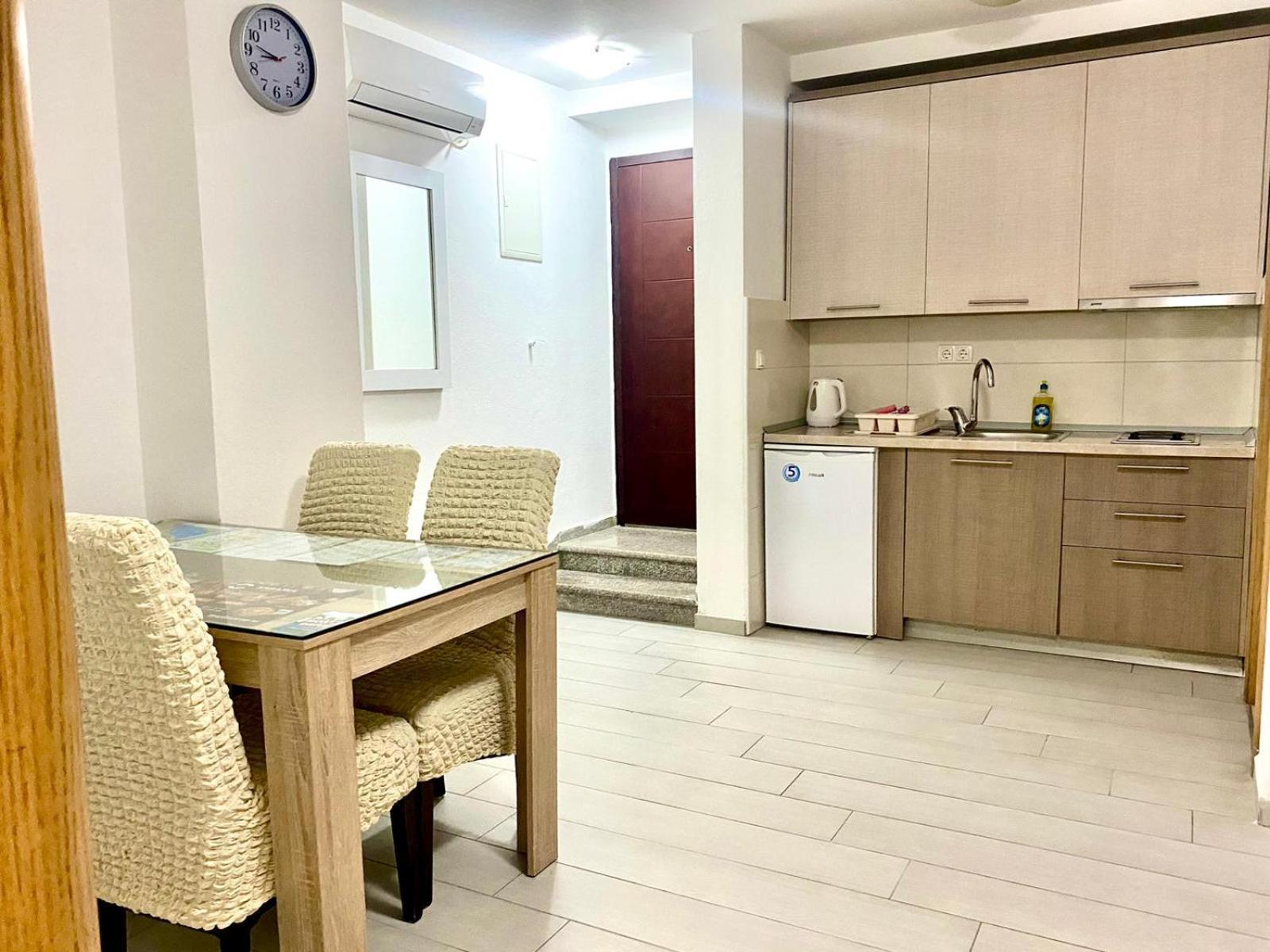 Apartments Domane Nenad Neum Rum bild
